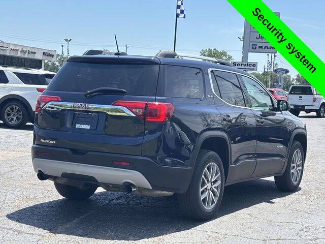 2017 GMC Acadia SLE-2