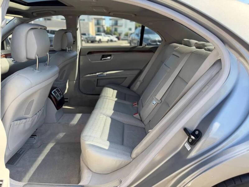 2012 Mercedes-Benz S-Class S 550