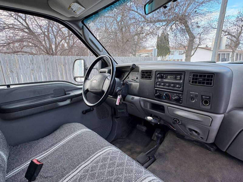 Image of 2003 Ford F-550 Super Duty