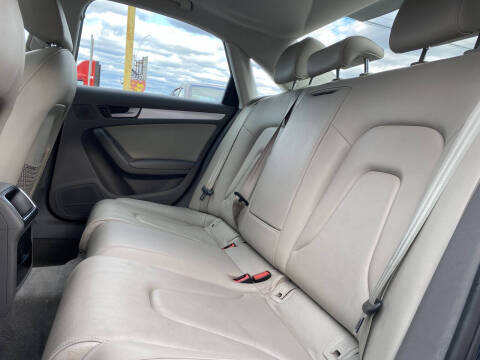 2011 Audi A4 2.0T quattro Premium