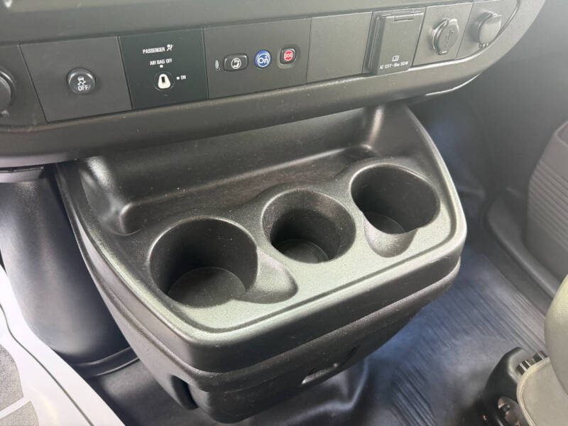 2019 GMC Savana 2500