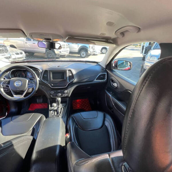 2019 Jeep Cherokee Latitude Plus