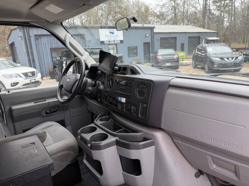 2012 Ford E-Series E-150