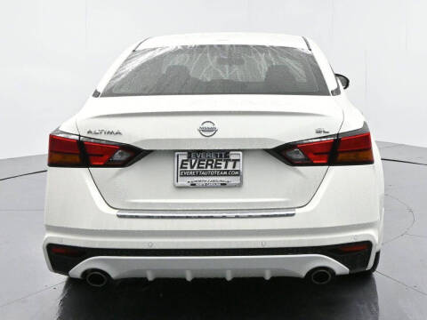 2022 Nissan Altima 2.5 SL