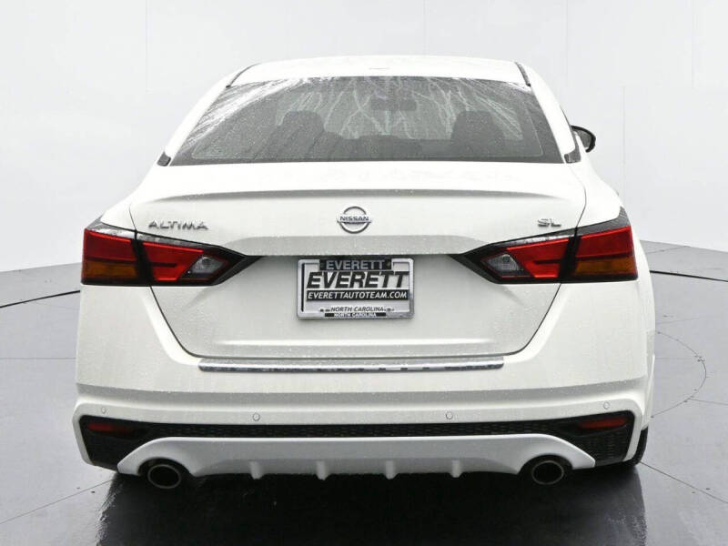 2022 Nissan Altima 2.5 SL