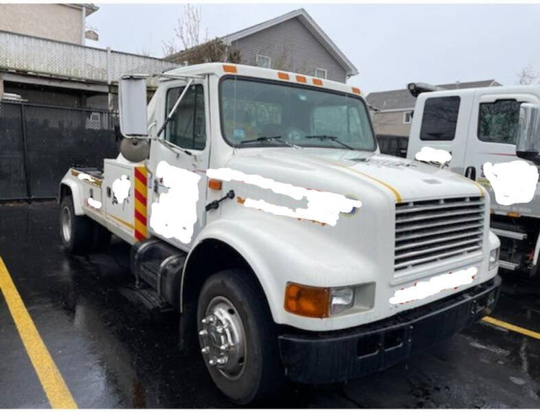 2000 International 5900 for sale at GRS Auto Sales and GRS Recovery in Hampstead NH