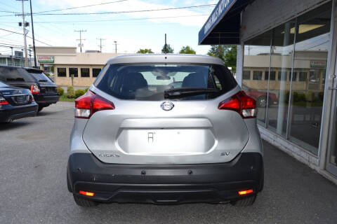 2020 Nissan Kicks SV