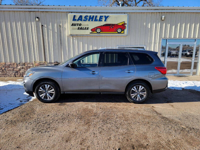2019 Nissan Pathfinder SL