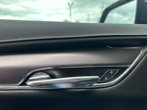 2020 Cadillac XT5 Luxury