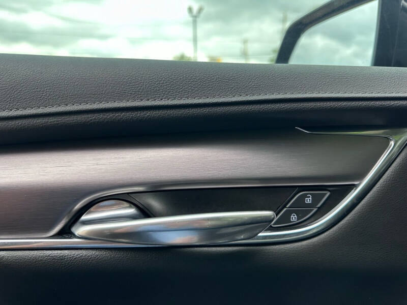 2020 Cadillac XT5 Luxury