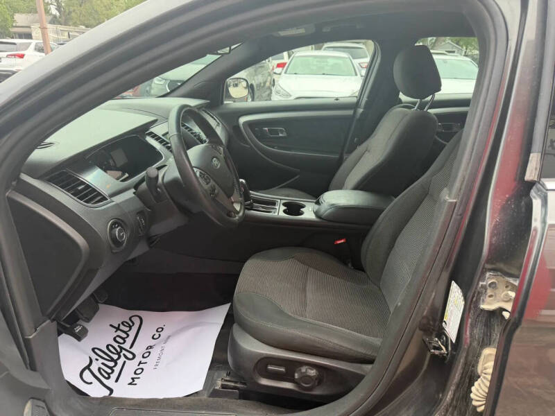 2018 Ford Taurus SEL