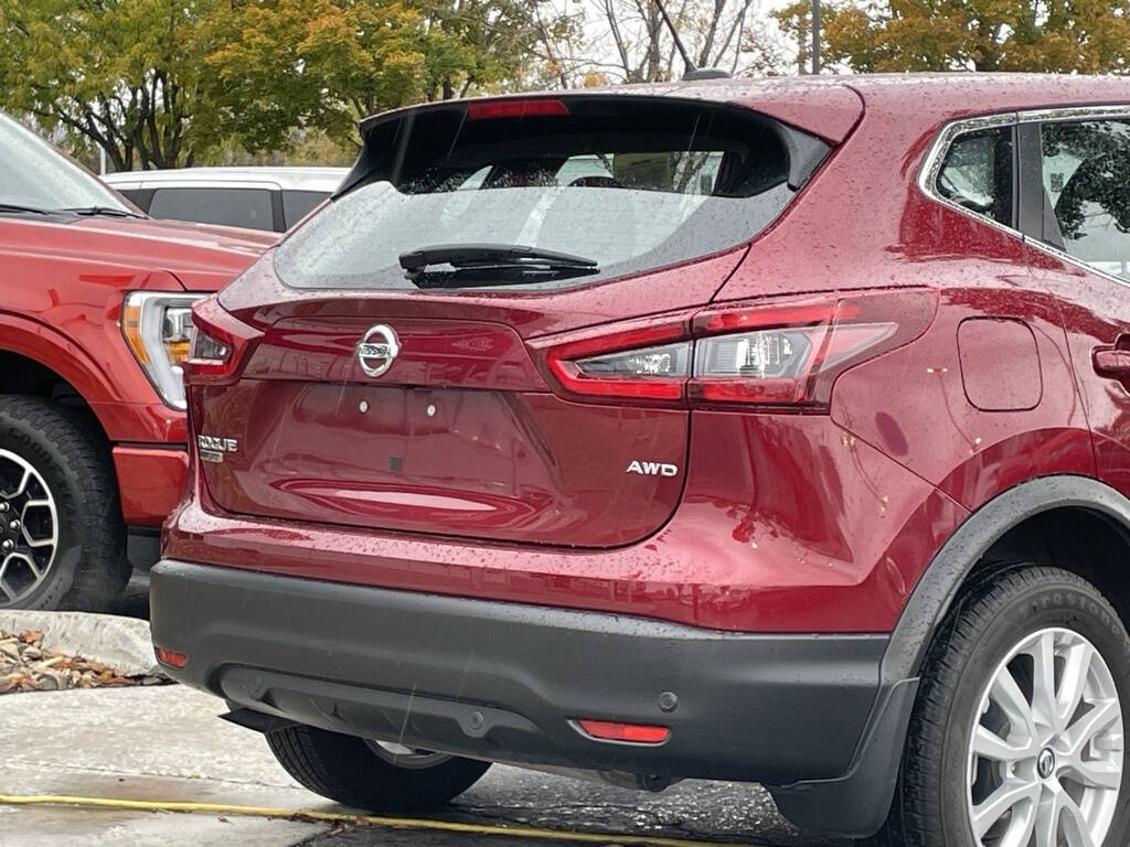 2021 Nissan Rogue Sport for sale at Axio Auto Boise in Boise, ID