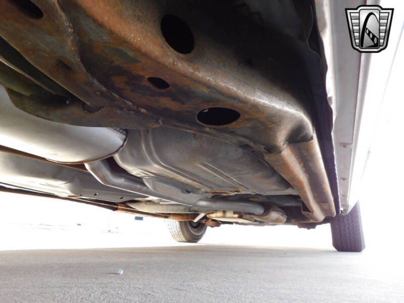 1991 Cadillac Brougham