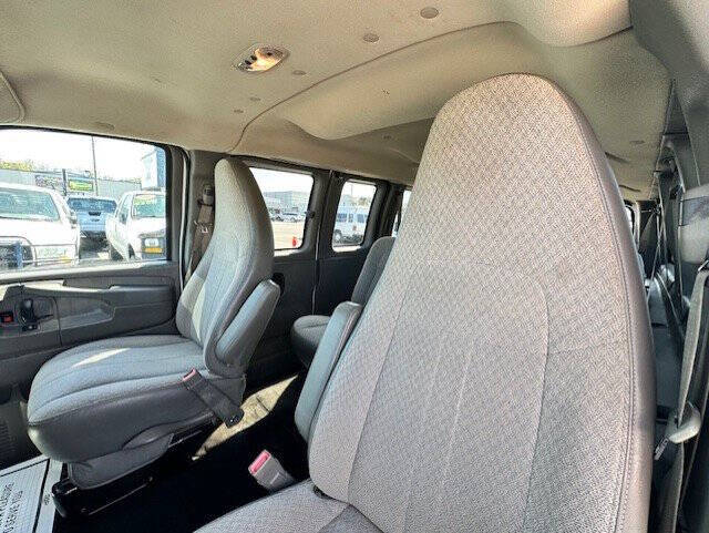 2015 Chevrolet Express LT 3500