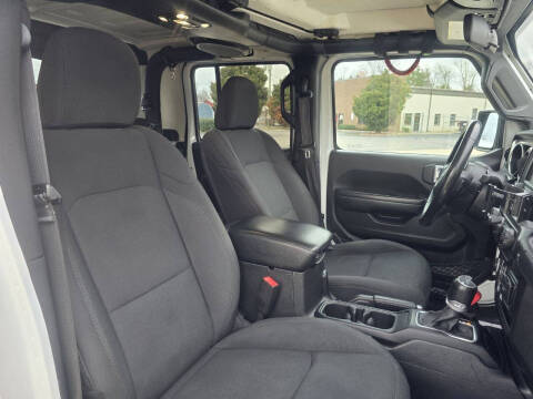 2020 Jeep Gladiator Sport S