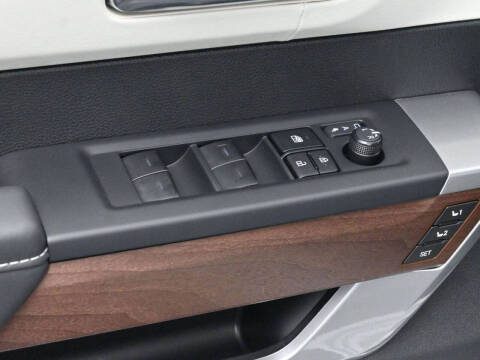 2025 Toyota Sequoia Capstone