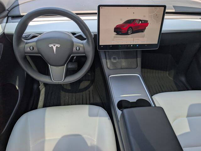 2023 Tesla Model Y Long Range