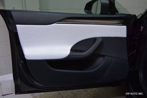 2022 Tesla Model S Plaid