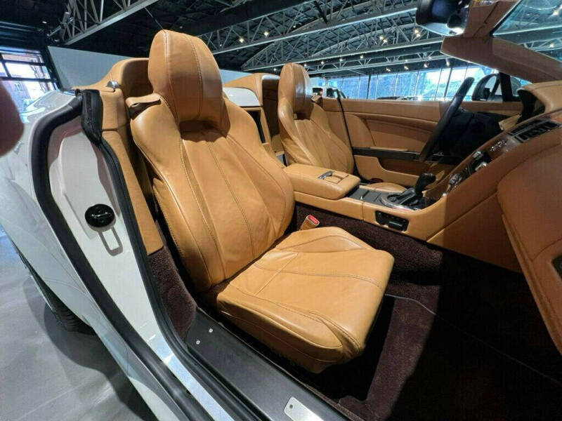 2013 Aston Martin V8 Vantage