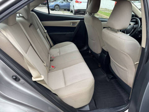 2015 Toyota Corolla LE