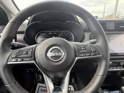 2024 Nissan Versa SR