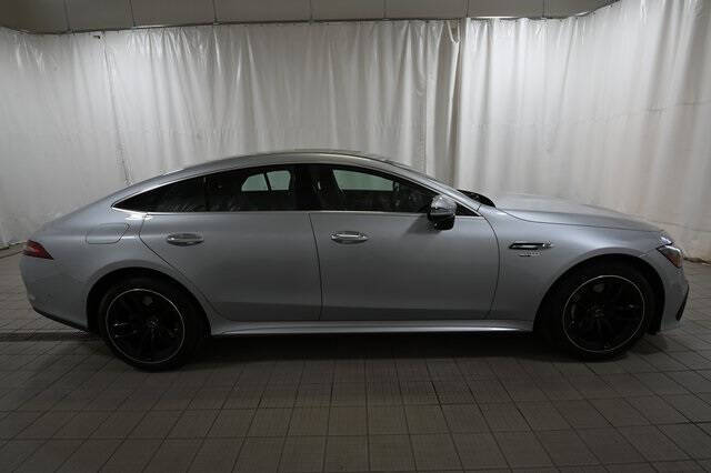 2022 Mercedes-Benz AMG GT 43