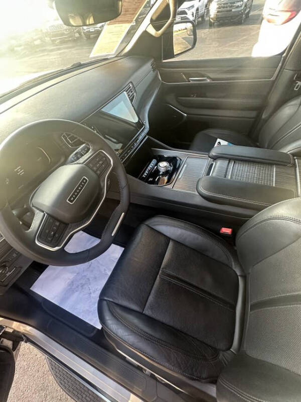 2024 Jeep Wagoneer L Series II