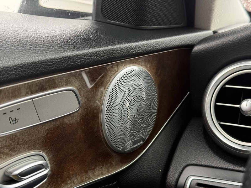 2016 Mercedes-Benz C-Class