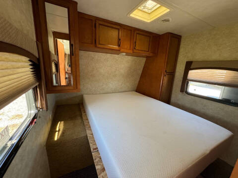 2013 Gulfstream Innsbrook 277DDS