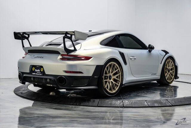 2018 Porsche 911 GT2 RS