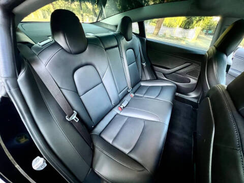 2018 Tesla Model 3 Mid Range