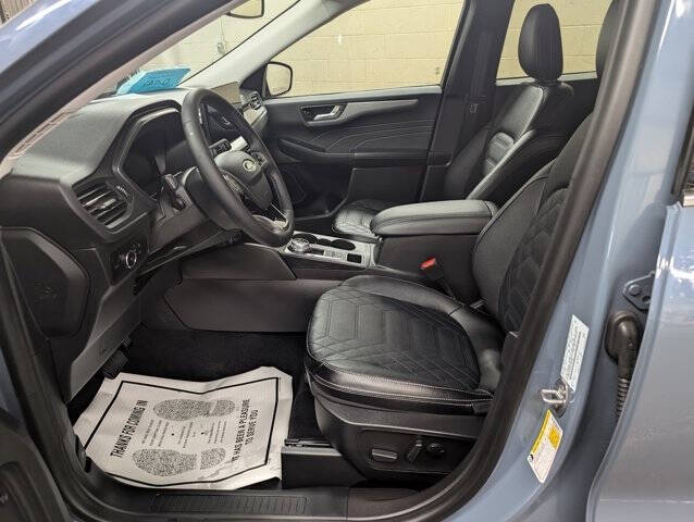 2023 Ford Escape Platinum