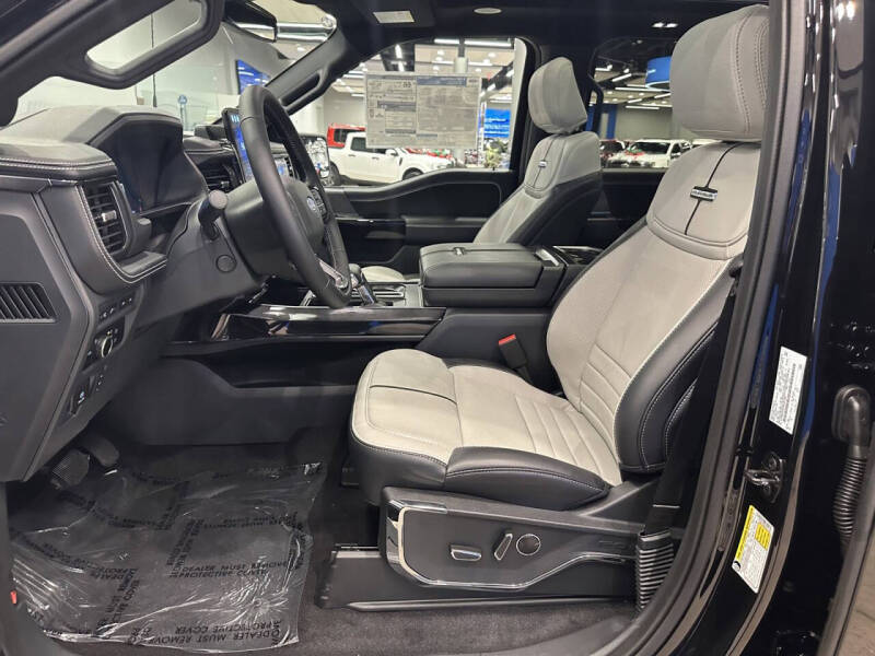 2023 Ford F-150 Lightning Platinum