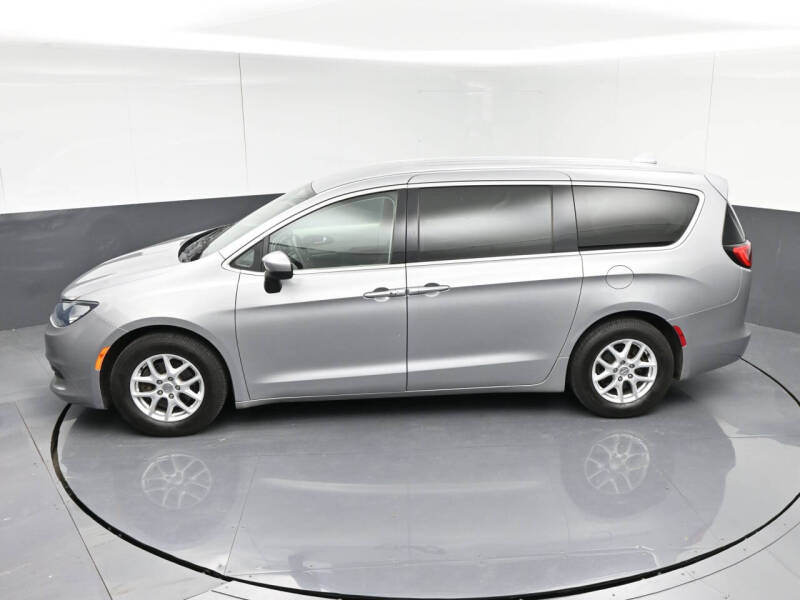 2017 Chrysler Pacifica LX