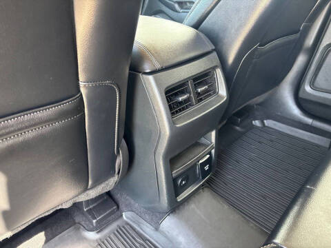 2023 Ford Edge