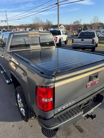 2017 GMC Sierra 2500HD Denali