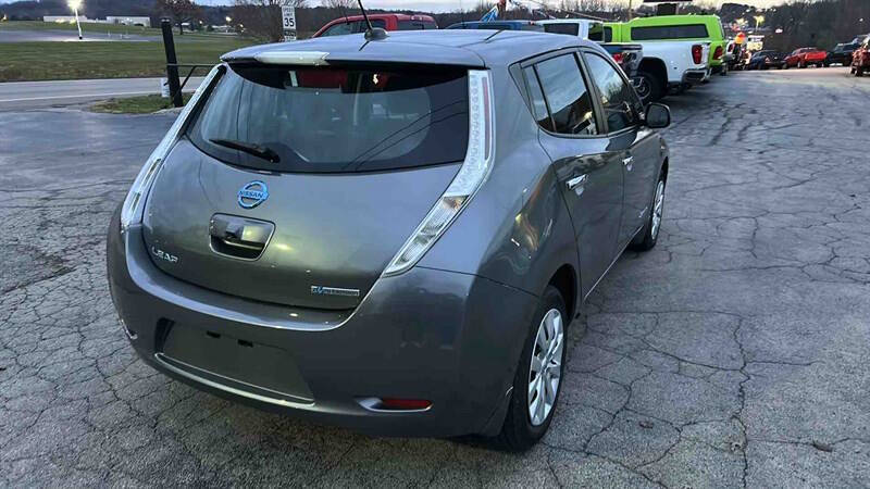 2016 Nissan LEAF S-24