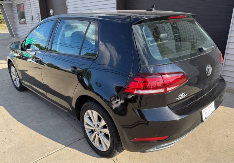 2021 Volkswagen Golf TSI
