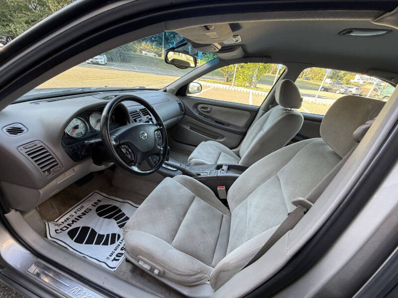 2002 Nissan Maxima SE