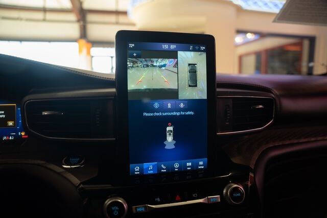 2022 Ford Explorer Platinum