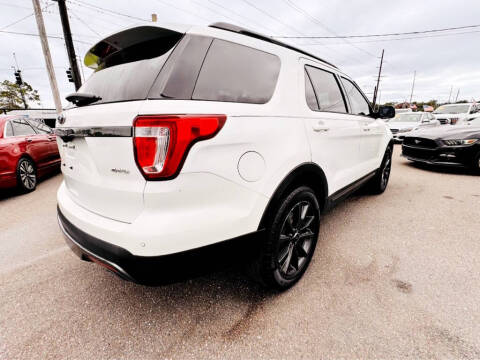 2017 Ford Explorer XLT