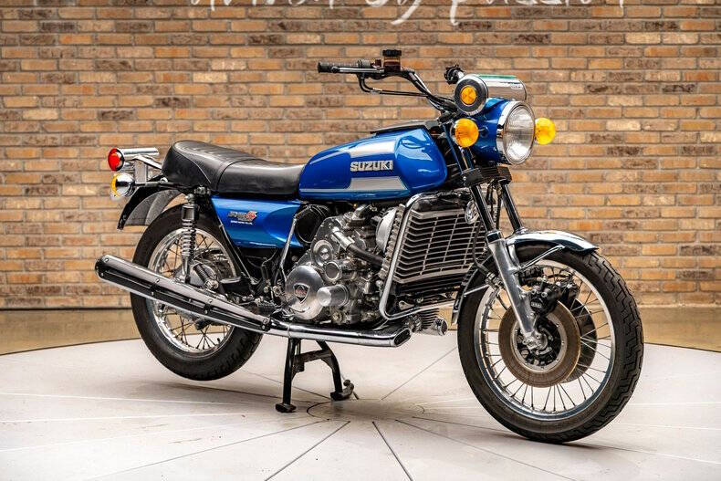 1975 Suzuki RE5