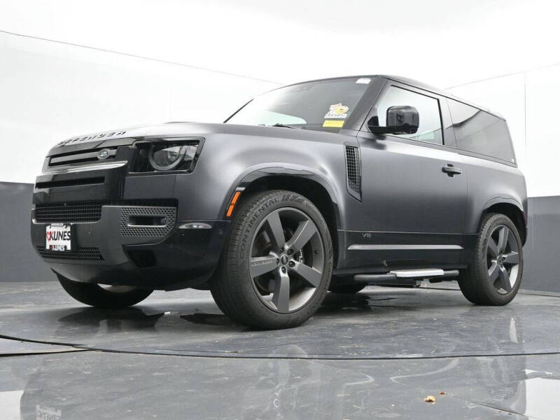 2023 Land Rover Defender 90 V8