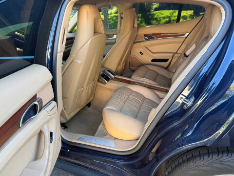 2011 Porsche Panamera S