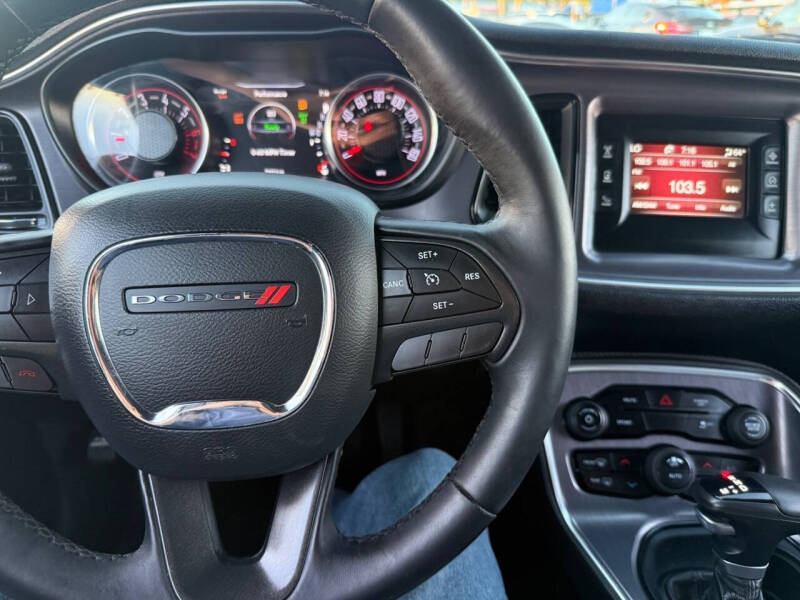 2017 Dodge Challenger R/T