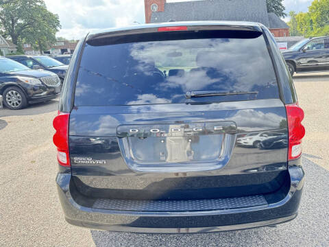 2015 Dodge Grand Caravan SXT Plus