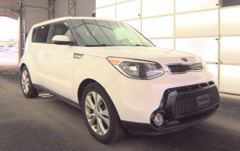 2016 Kia Soul +