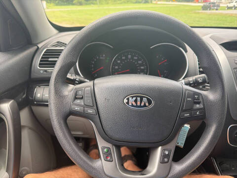 2015 Kia Sorento LX