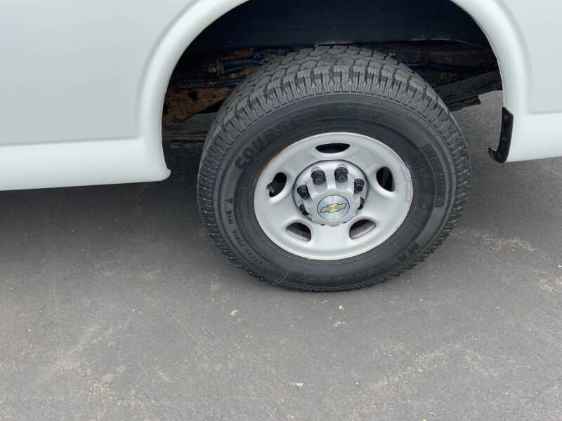 2020 Chevrolet Express 2500