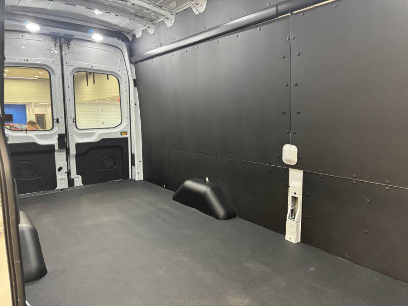 2024 Ford Transit 350